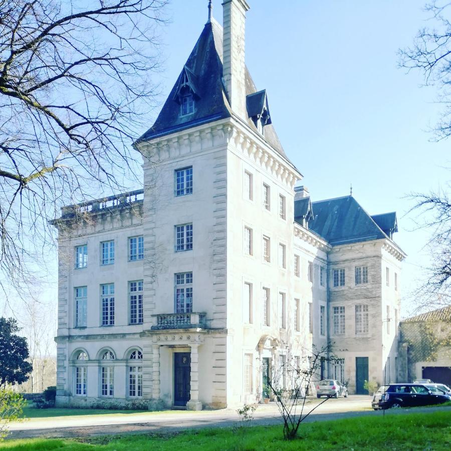 Chateau De Chasseneuil Sur Bonnieure Exterior foto